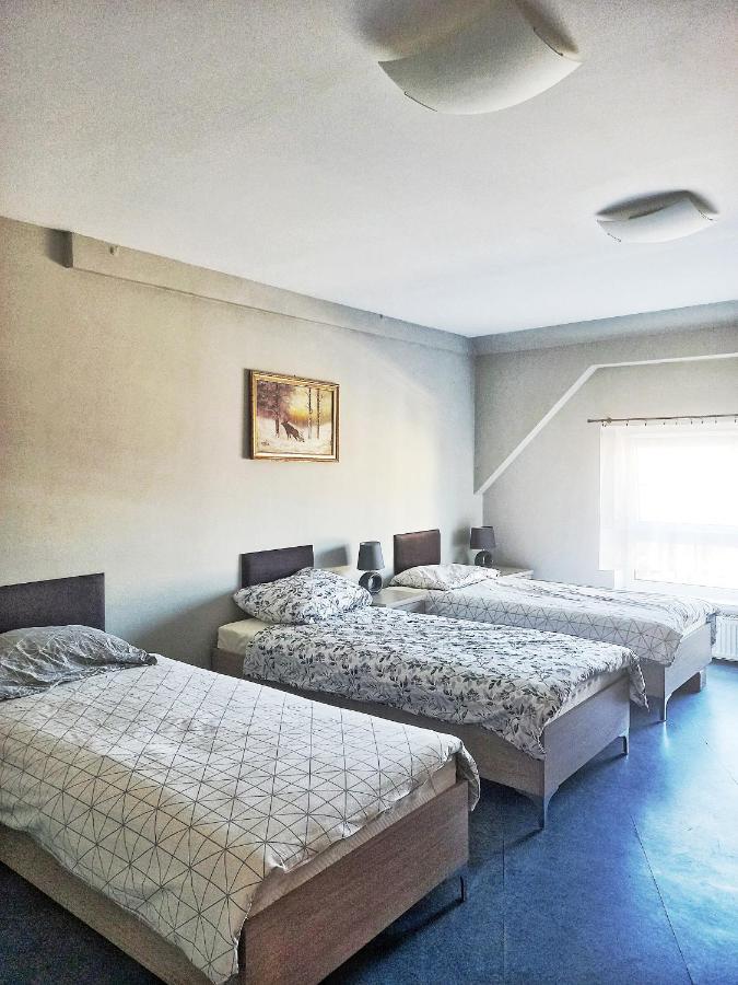 Hostel "Na Bocianowie" Bydgoszcz Exterior foto